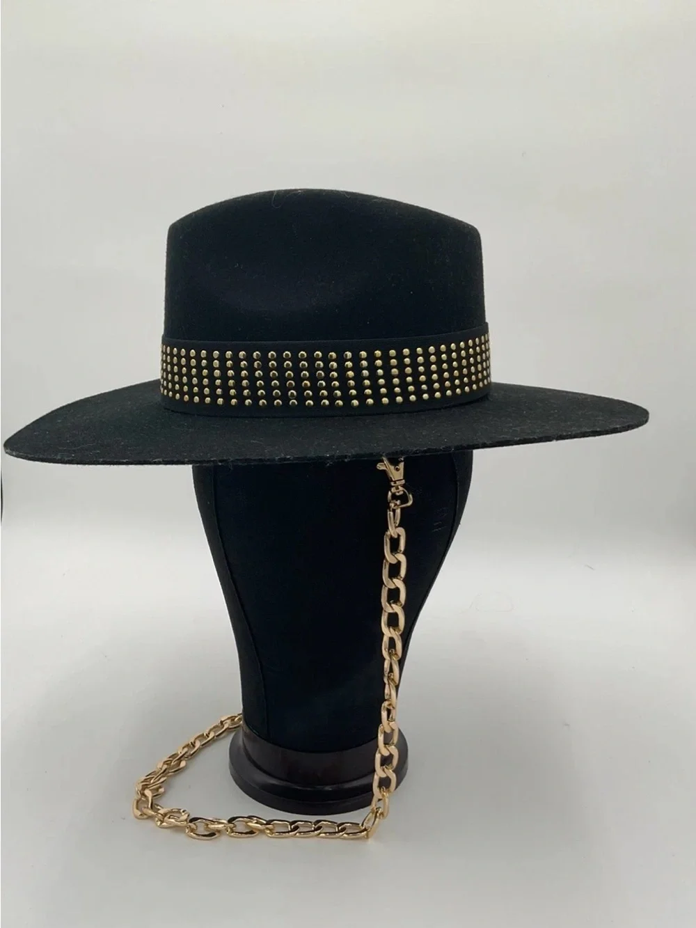 Free People ASN Hat Studded Chain Felt Hat , Floral Interior Lining, size small